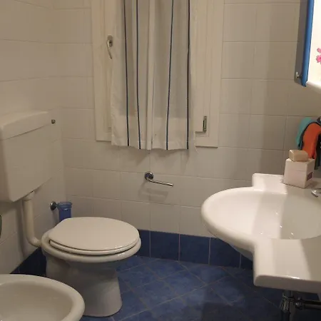 Splendid Two-bedroom Situated In Daire