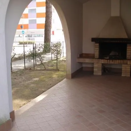 Appartement Splendid Two-bedroom Situated In